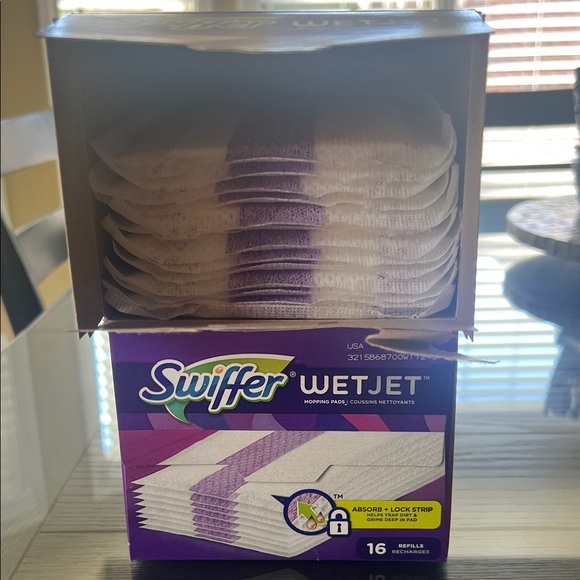 Swiffer WetJet Mopping Pads (2 pack - 29 refills) - Picture 2 of 4